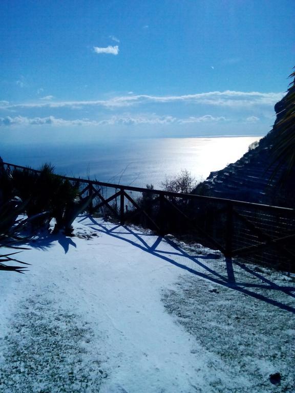 La Cicogna Bed & Breakfast Agerola Bagian luar foto